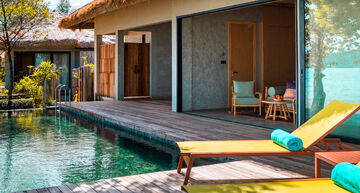 Beachfront Pool Villas